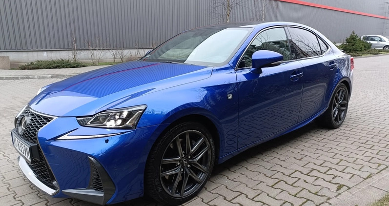 Lexus IS cena 116727 przebieg: 109000, rok produkcji 2016 z Warszawa małe 326